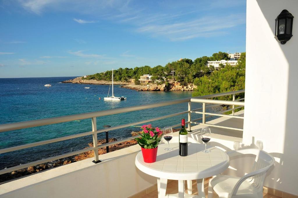 S'Arenal Apartments Portinatx Pokój zdjęcie