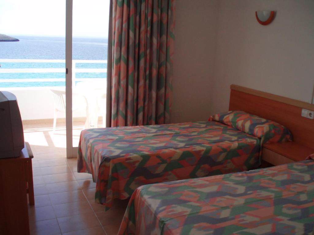 S'Arenal Apartments Portinatx Pokój zdjęcie